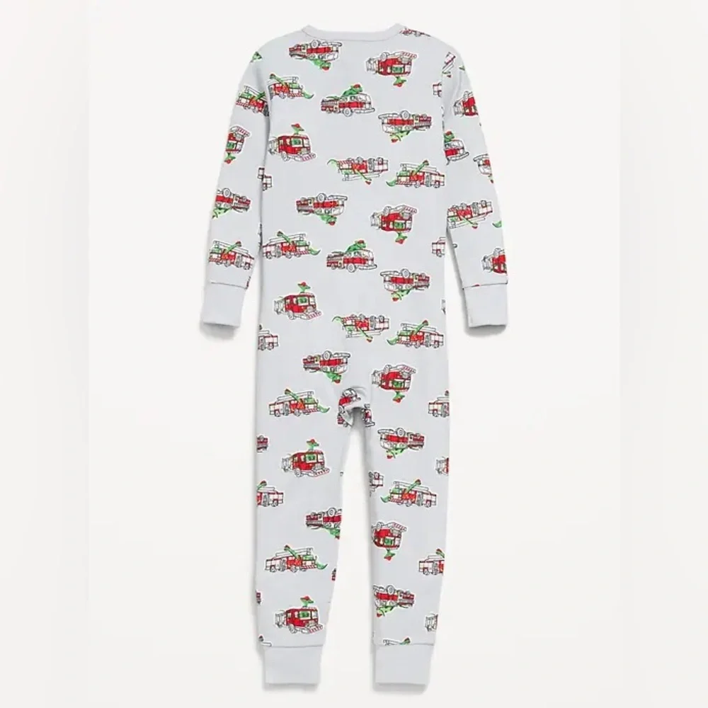 Old Navy Kids Pajamas Fire Truck Print Size 3T